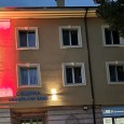 Община Минерални бани обнови фасадата на административната си сграда. След приключването на ремонта бе монтирано художествено осветление в цветовете на българския трибагреник. Това съобщиха заместник-кметът Нуртин Сабри и главният архитект...