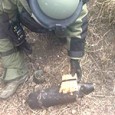Приключи почистването на невзривени боеприпаси край завод „Емко“ Приключи прочистването на района около завод „Емко“ от невзривени боеприпаси и метални отломки след инцидента от 10 август, съобщиха от пресцентъра на Министерството на отбрана. От 17 август до 3...