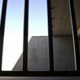 Заместник-кметът и секретарят на Община Кърджали са били задържани за срок до 24 часа, каза кметът на Кърджали Ерол Мюмюн, който уточни, че задържането е станало вчера и по негова...