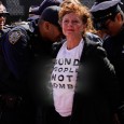 Американската актриса Сюзан Сарандън бе задържана на протеста срещу израелския премиер Бенямин Нетаняху пред централата на ООН в Ню Йорк. Нетаняху направи вчера своето изказване по време на общите политически...