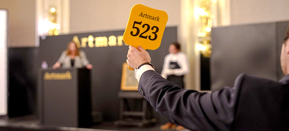 Произведения на изкуството за общо 350 000 евро са продадени на Есенния аукцион на Artmark България, който се състоя на 21 октомври в столичен хотел. По време на търга са...