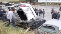 Двама са загиналите при тежката катастрофа край Пазарджик 69-годишен мъж от пазарджишкото село Сарая и 38-годишен турски гражданин са загиналите при тежката катастрофа между автобус и товарен автомобил на пътя Пазарджик – Пловдив, съобщиха от ОДМВР-Пазарджик. Загиналият водач...