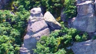 Символиката на комплекса „Змийски град“ край село Сърница Змийският град край село Сърница в община Минерални бани е внушителен по размер – дълъг близо 900 метра. Най-добра видимост към него има от въздуха, което подсказва, че създателите му...