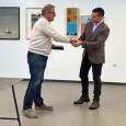 Кметът на Царево получи почетен знак от НХА Кметът на Община Царево Марин Киров бе удостоен с Почетния знак на ректора на Националната художествена академия (НХА) и грамота за приноса си към развитието на визуалните изкуства, висшето художествено...