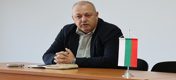 Готовността на населените места в община Ардино за предстоящия зимен сезон бе основна тема на традиционната работна месечна среща на кмета на общината инж. Изет Шабан с кметовете на кметства...