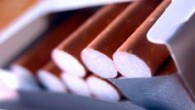 Камион с 480 000 кутии цигари без бандерол задържаха край Петрич Камион с 480 000 кутии цигари без български акцизен бандерол на стойност 1 838 400 евро е задържан на автомагистрала „Струма“ в района на село Марикостиново, община Петрич. Това съобщиха...