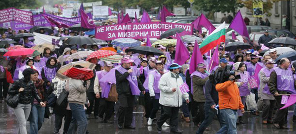 Конфедерацията на независимите синдикати в България (КНСБ) и нейните основни членове организират национален протест и автошествие в София под надслов „За по-високи доходи!“. Те ще настояват в бюджета за 2027...