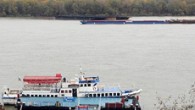 Два нови плавателни съда ще маркират бреговете на река Дунав Два плавателни съда за обслужване на брегови знаци в общия българо-румънски участък на река Дунав бяха именувани днес в Русе. „Тимок“ и „Дисмар“ са доставени по европроект, изпълняван в партньорство...