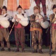 За пета поредна година в Смолян ще има десетминутно хоро, посветено на профилактиката и ранното откриване на рака на гърдата, съобщи Виолета Филипова, експерт „Връзки с обществеността“ в Община Смолян....